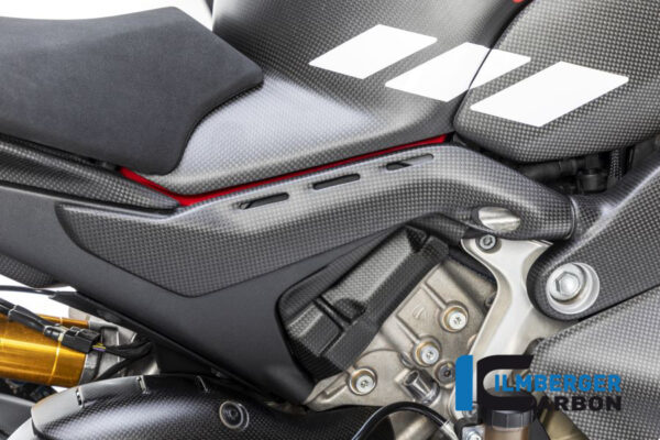 Ilmberger PANIGALE V4 18-23 サブフレームプロテクター 右 (艶なし) RHR.116.DPV4M.K - 画像 (4)