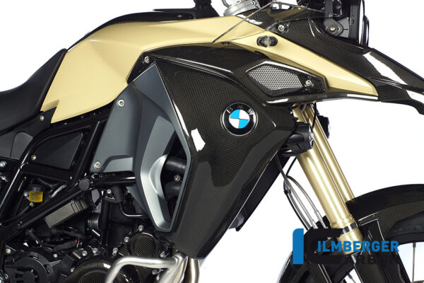 F800GS Adventure 2013-2016 Ilmberger ラジエーターカバー エアーボックスカバー 右 WKR.004.F8GSA.K