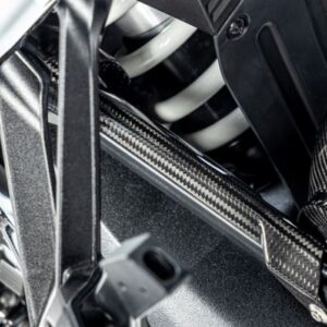 Ilmberger R1300GS 23-24 ブレーキパイプカバー カーボングロッシー  (艶あり) CG.BLA.028.R23GS