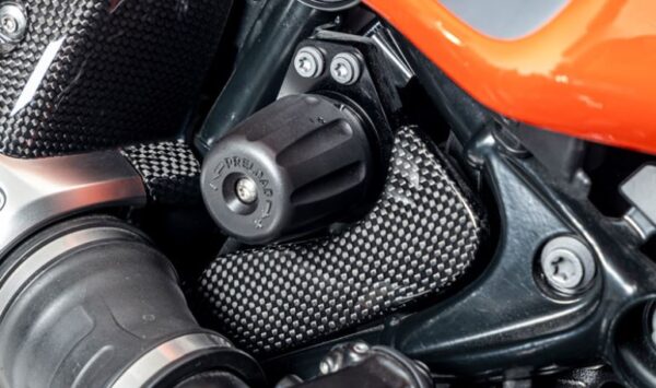 Ilmberger R12 NineT 24-25 ツールボックスカバー カーボングロッシー (艶あり) CG.WKA.012.R12NT