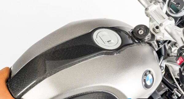 Ilmberger R nine T 14-17 フューエルタンクプロテクター TAO.003.SCR16.K
