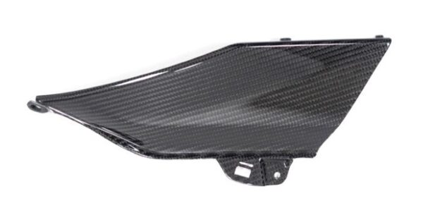 Ilmberger R1300GS 23-24 ローワータンクカバー 右 (アッパーピース) カーボングロッシー (艶あり) CG.TUR.034.R23GS